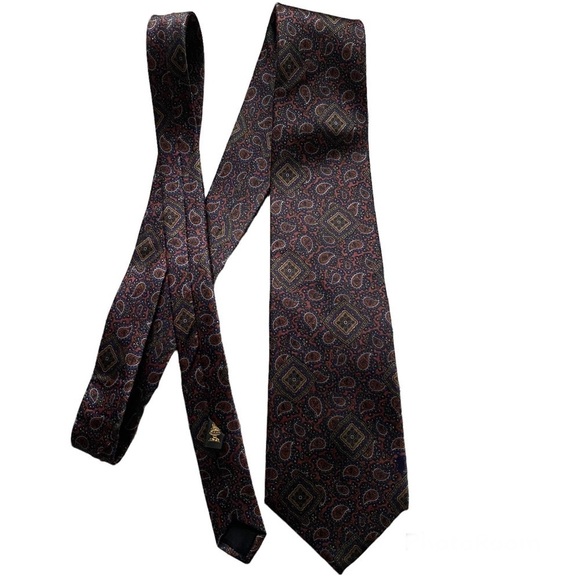 Marshall Field’s store for Men tie pure silk made in USA Red Navy Gold - Picture 1 of 4